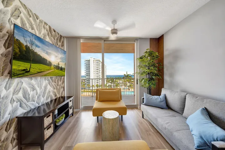 5-web-or-mls-Interior-22