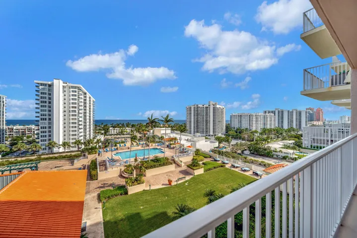 31-web-or-mls-Exterior-5
