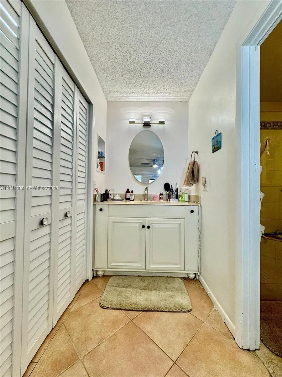 Property photo 64