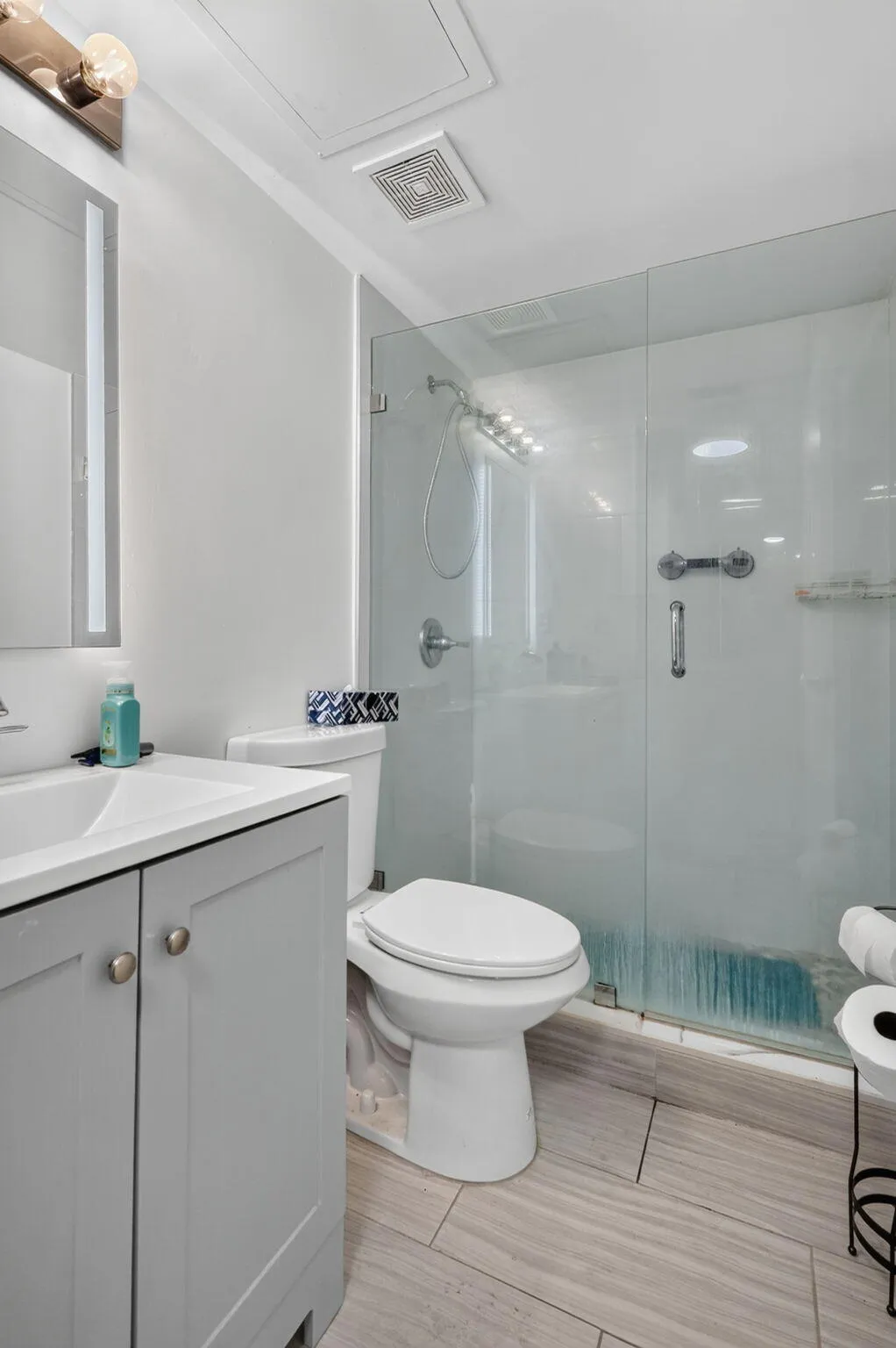 Owners Bathroom