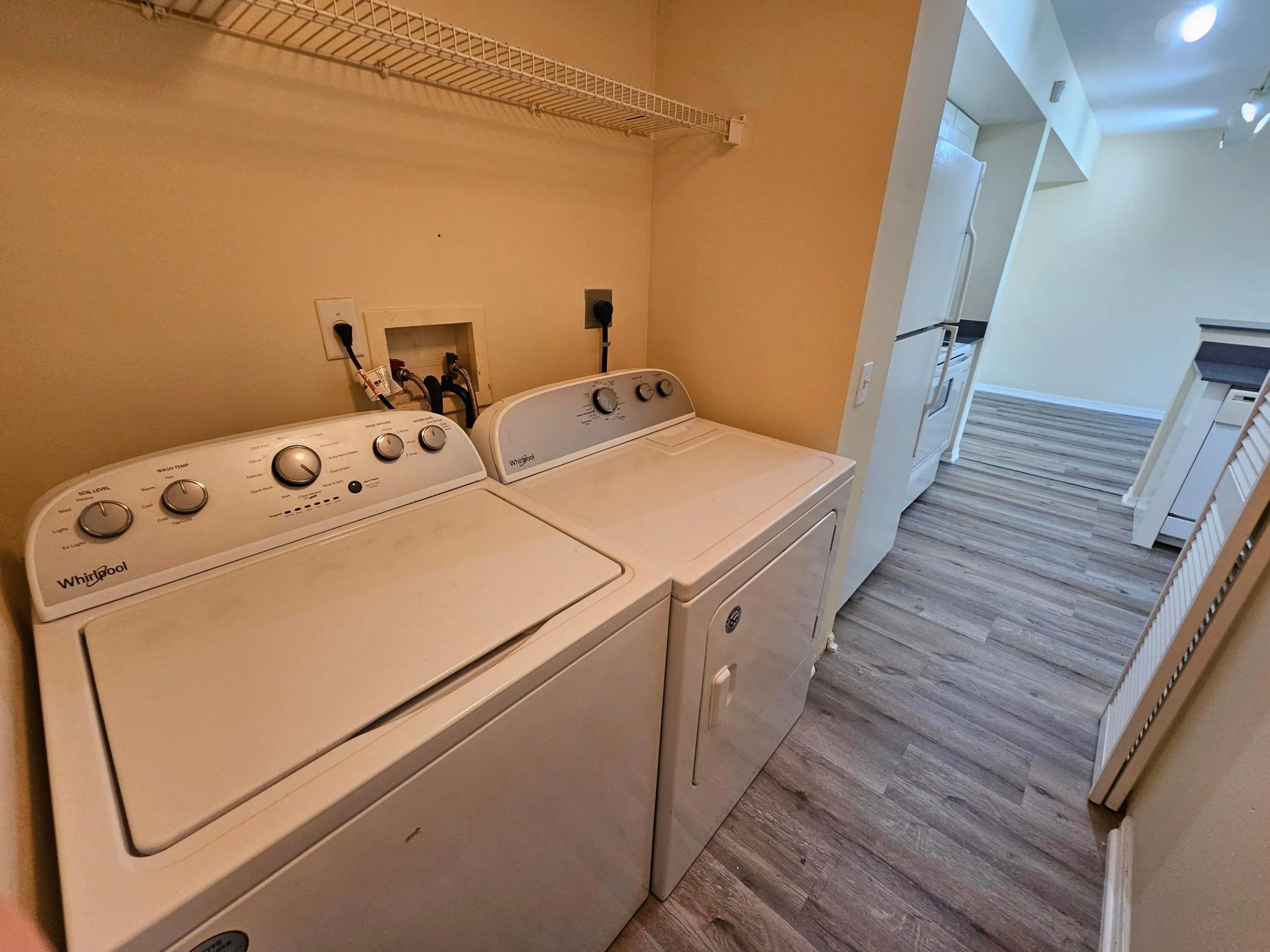laundry villa cir