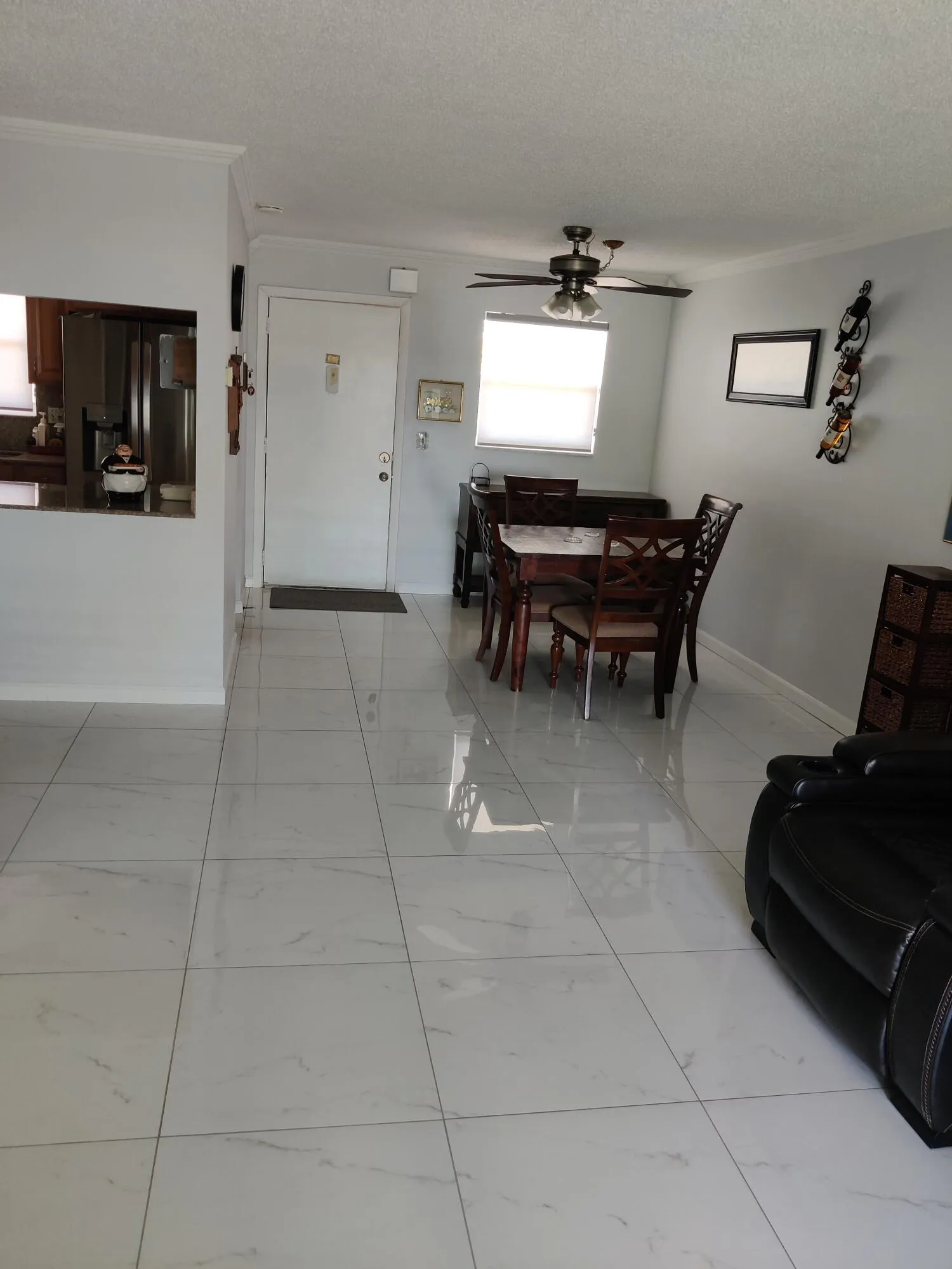 entrance with dining area