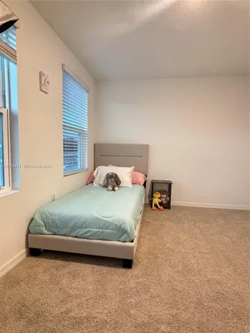 Second Bed/No furniture
