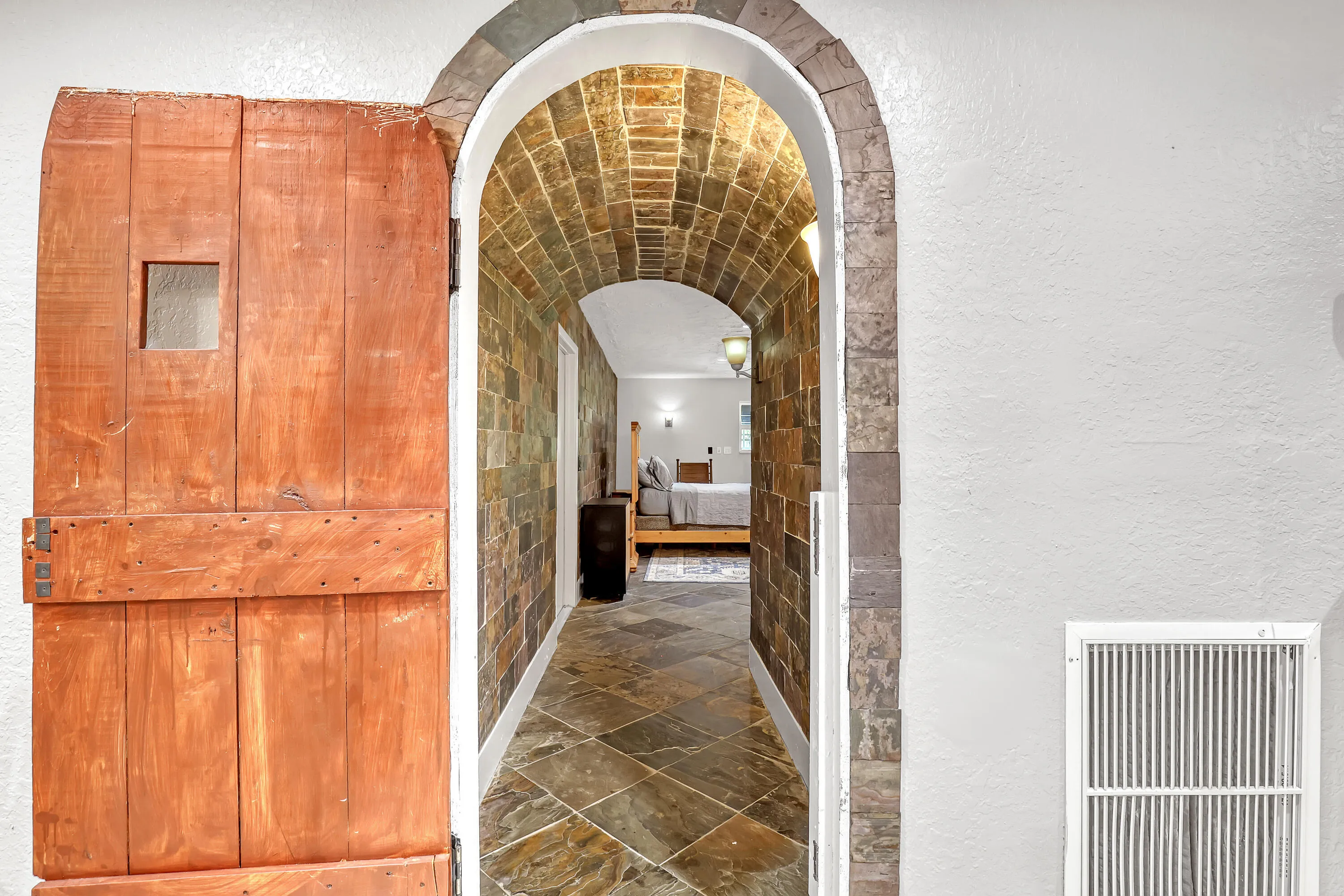 Cool Entry to Bedroom 2