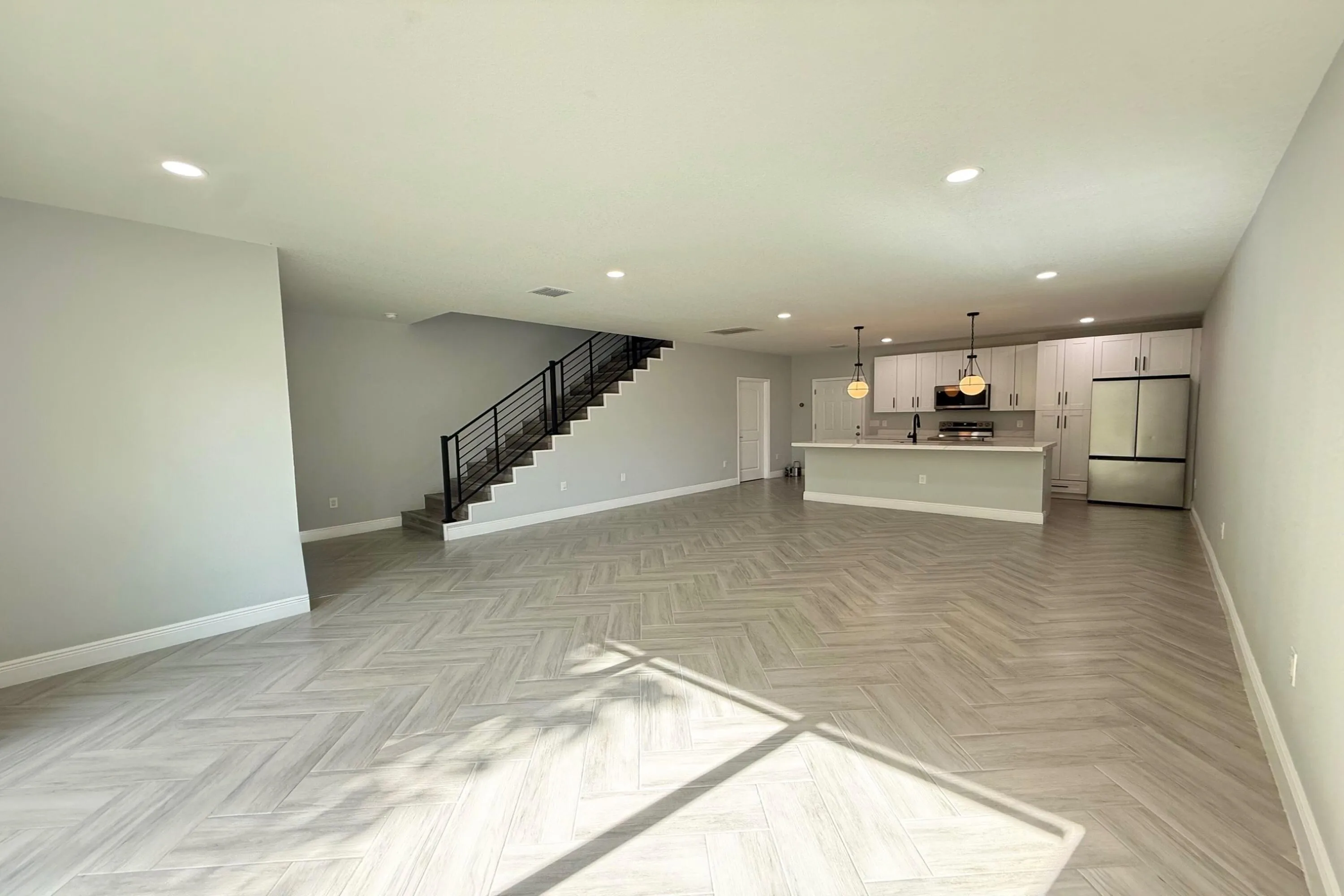 333 NW 41ST-3