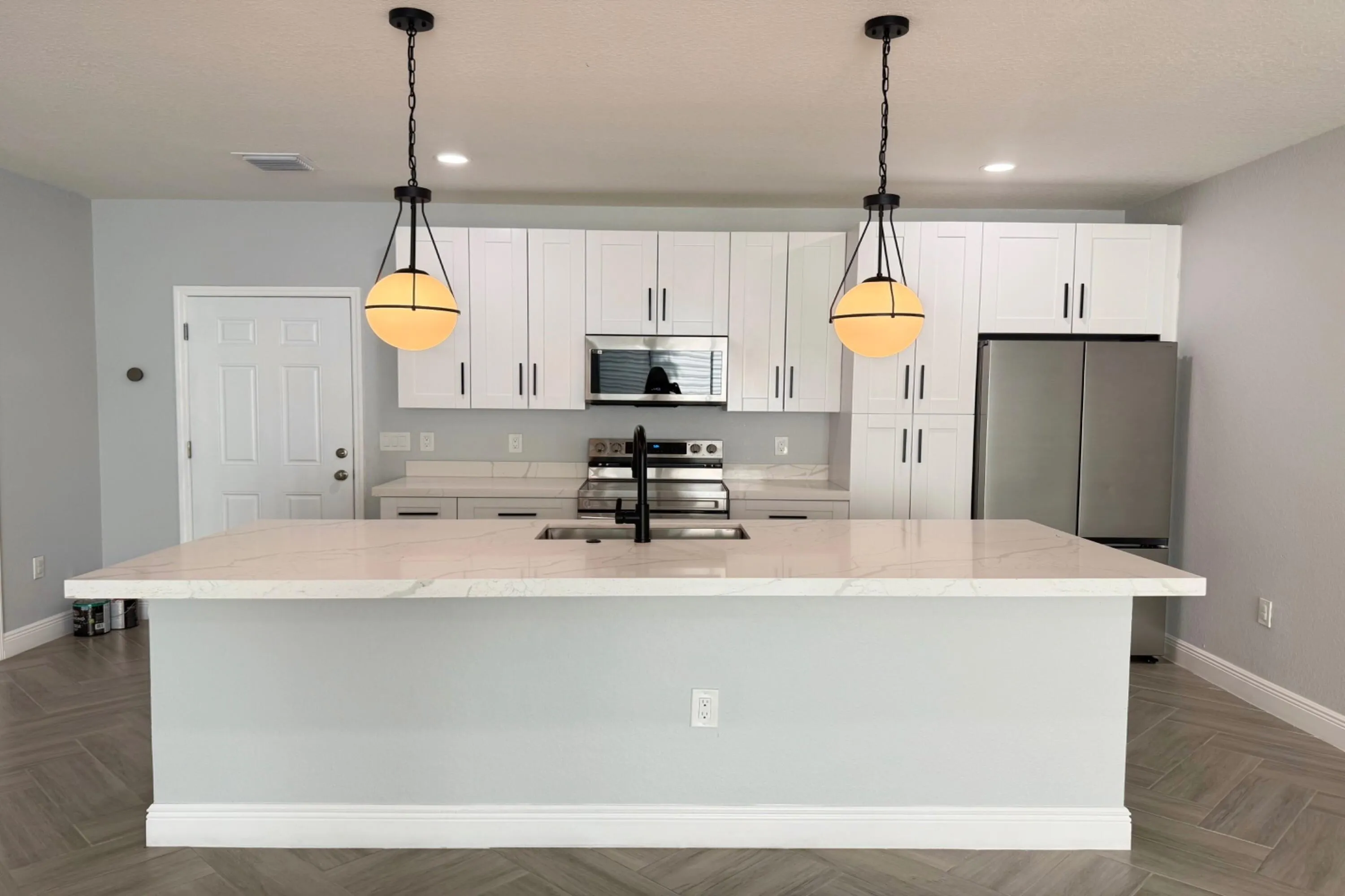 333 NW 41ST-2
