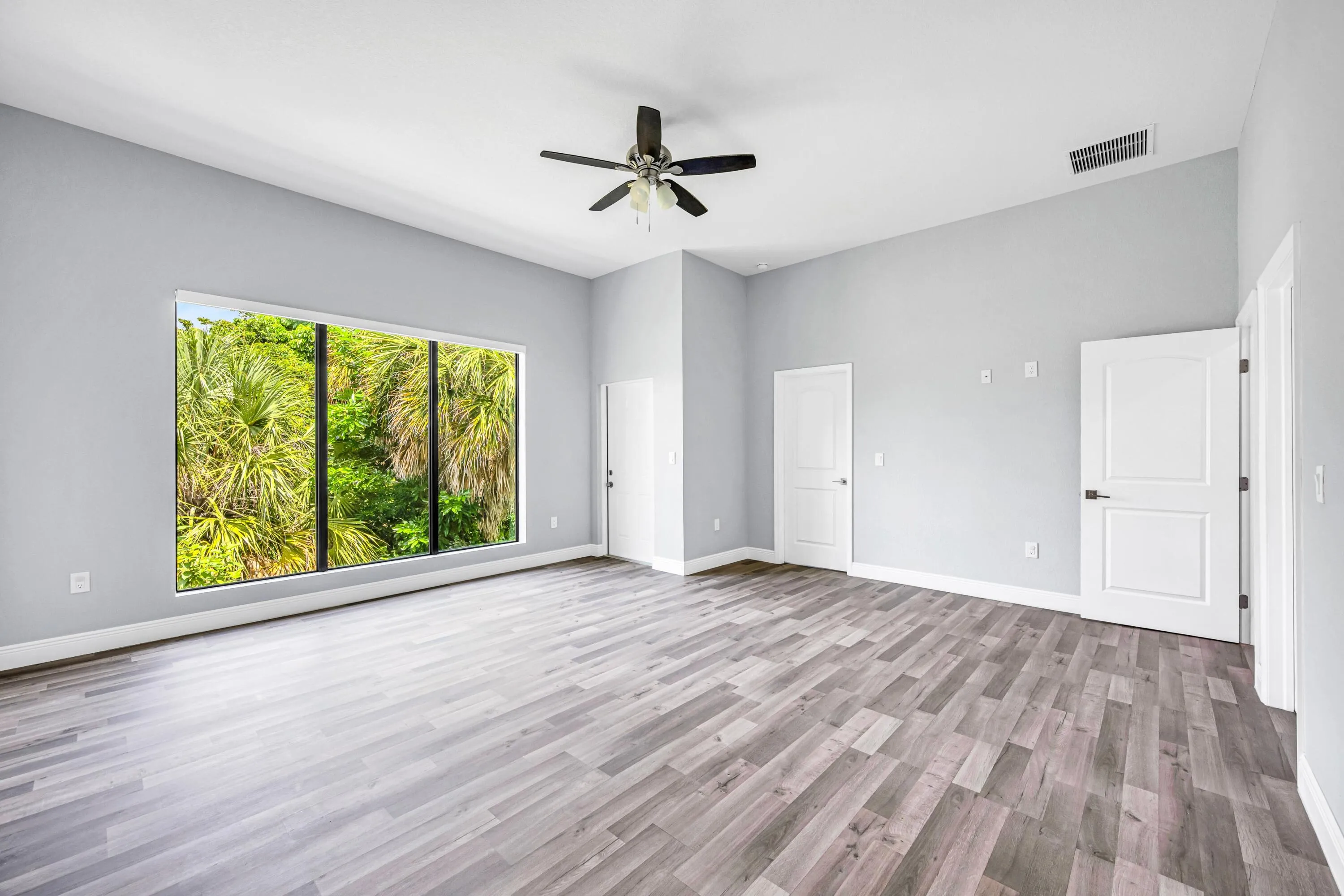 333 NW 41ST-26