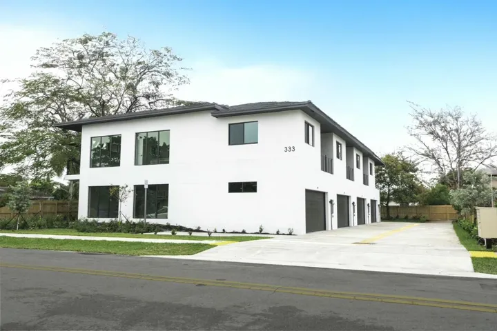 333 NW 41ST-1