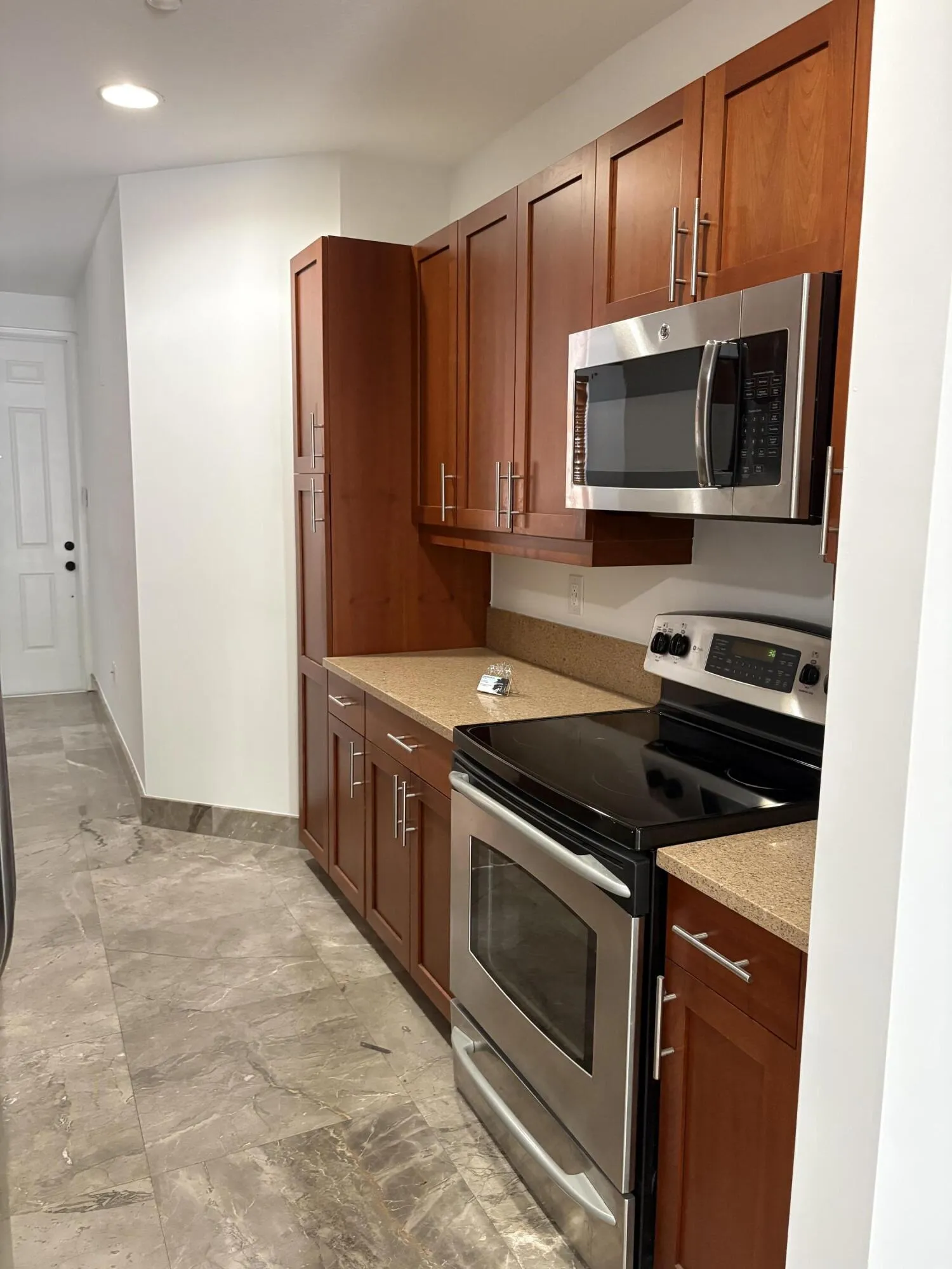 Range and microwave