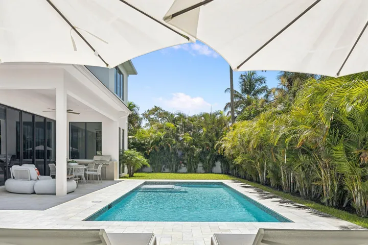 1040 NW 6th Terrace Boca Raton FL 76