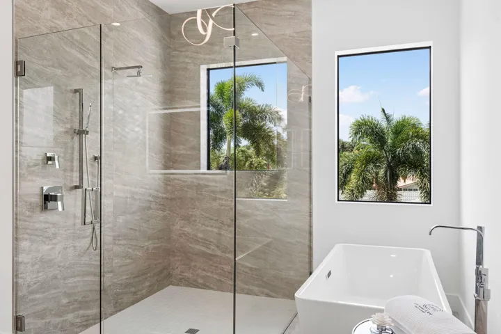 1040 NW 6th Terrace Boca Raton FL 61