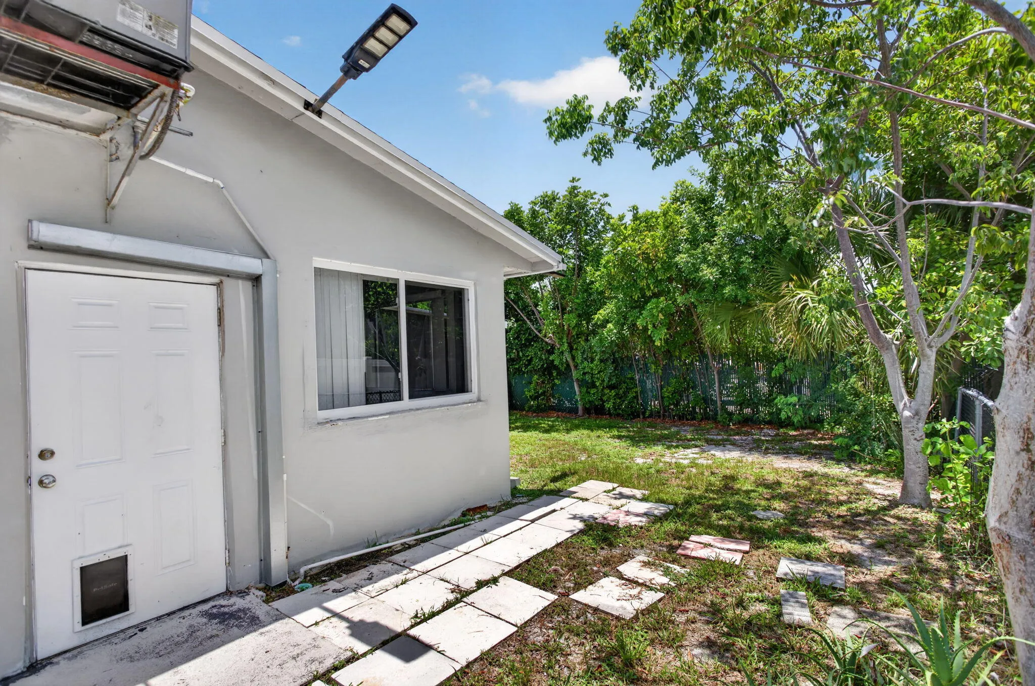5-web-or-mls-2811-6872