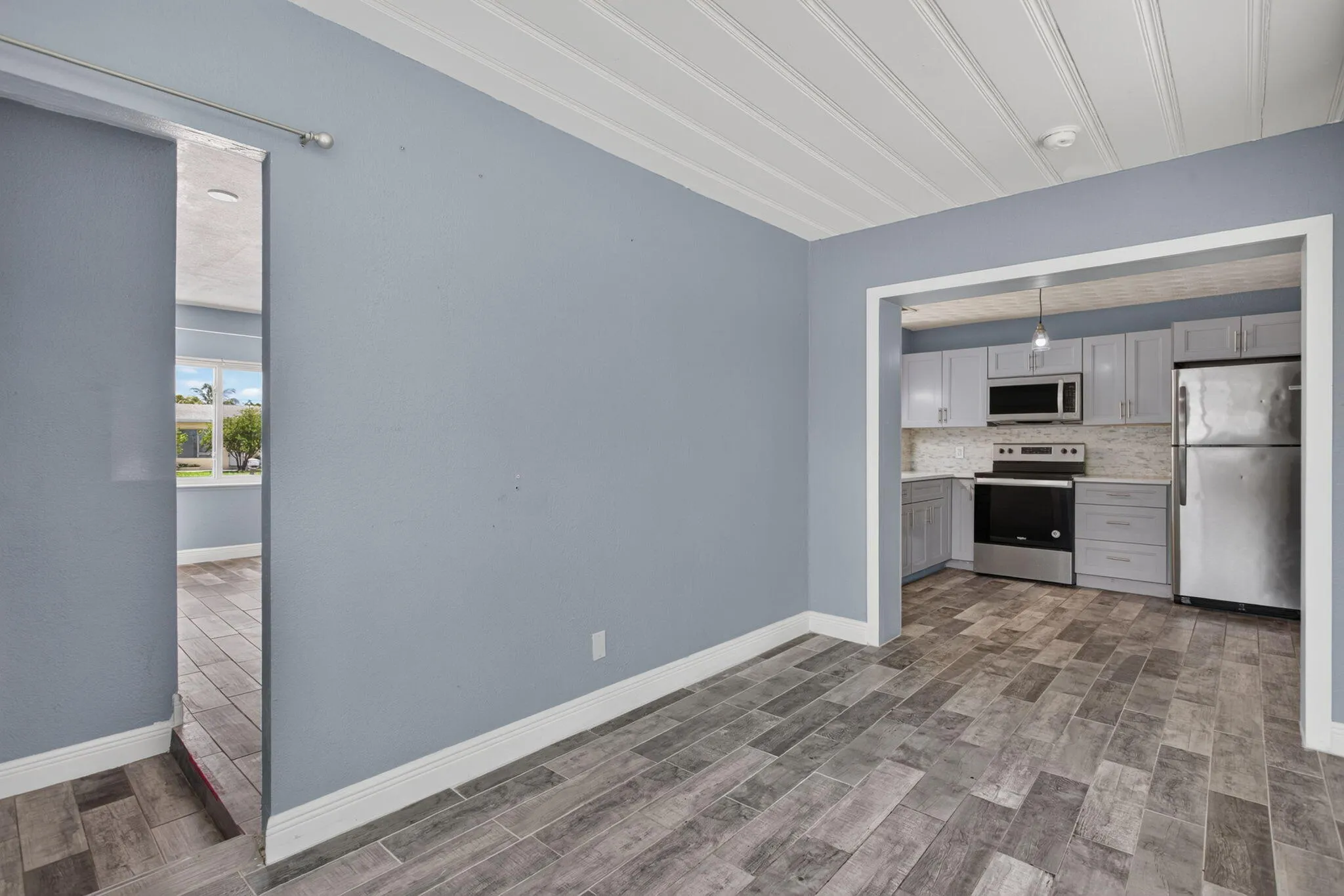 22-web-or-mls-2811-6956