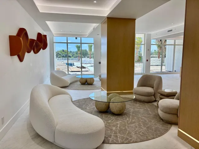 LOBBY 2