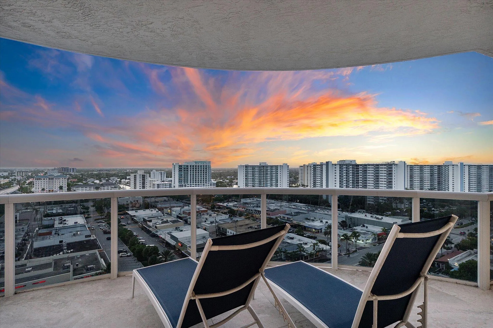 19-3100 N Ocean Blvd u1508 Twilight_003