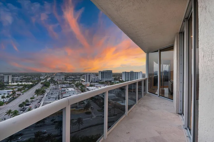 25-3100 N Ocean Blvd u1508 Twilight_009