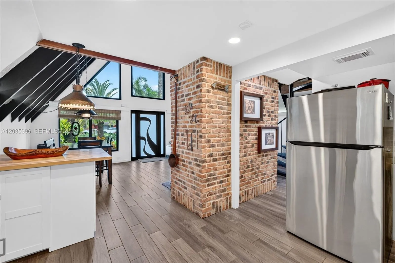 Property photo 98