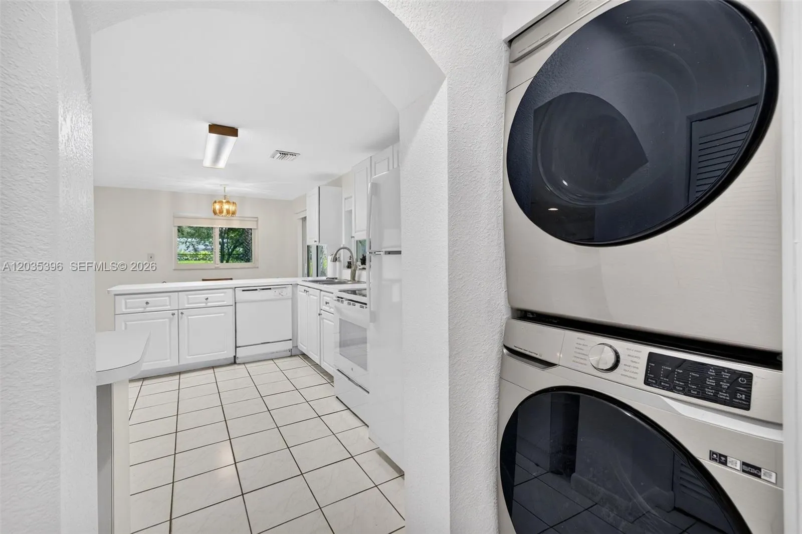 Property photo 351