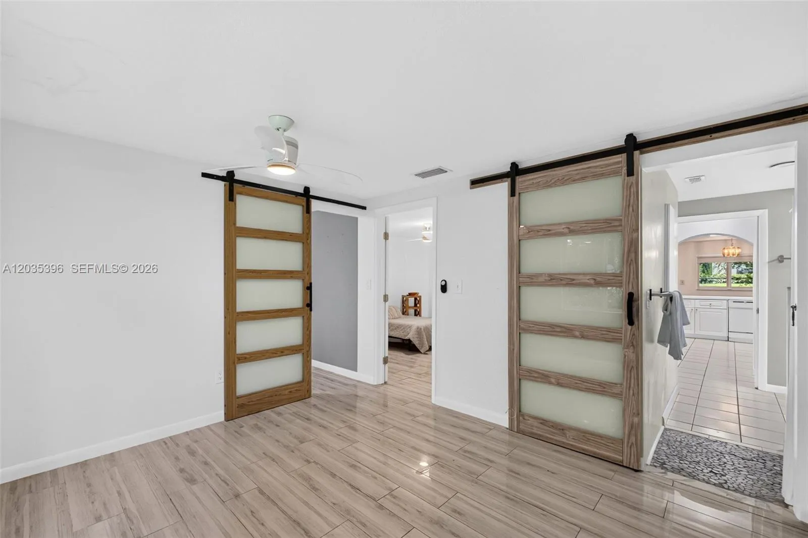 Property photo 372