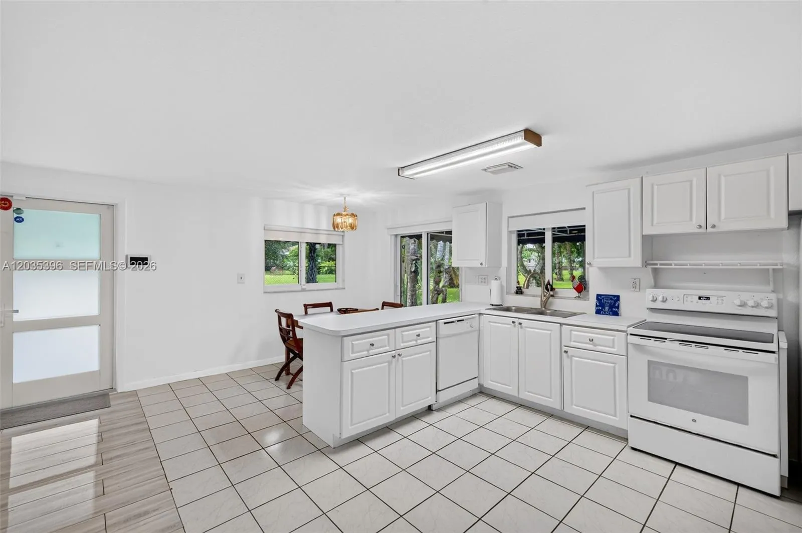 Property photo 319
