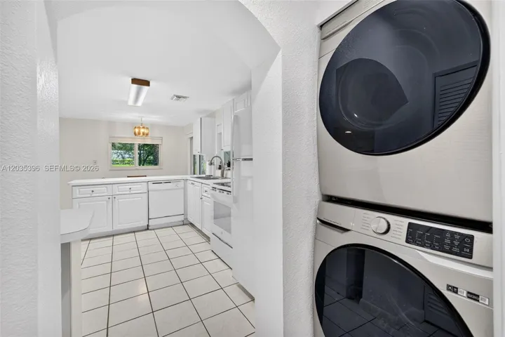 Guest House second set of washer / dryer