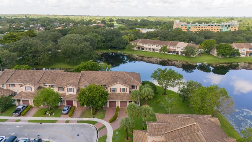036-022-Aerial-1500x844
