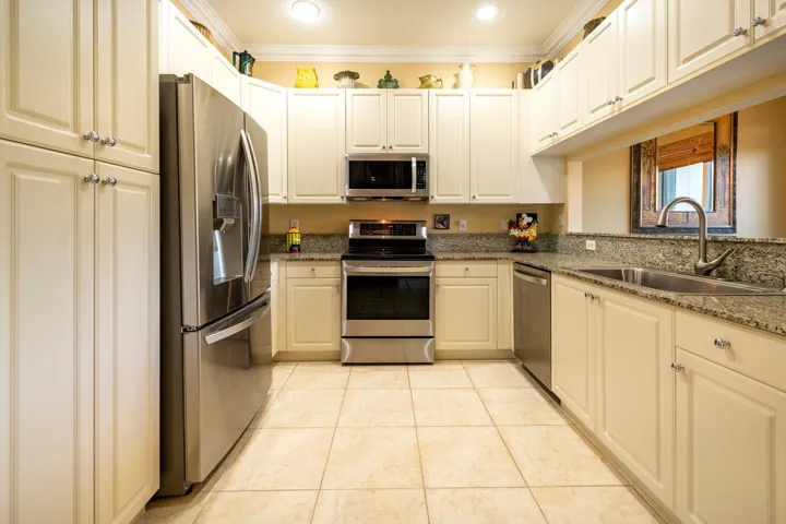 014-049-Kitchen-1500x1000