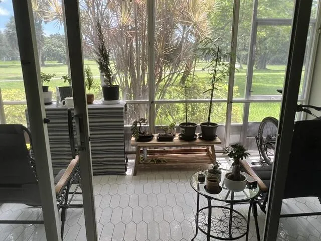 SCREENED PATIO
