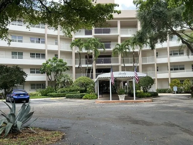FRONT OF BLDG