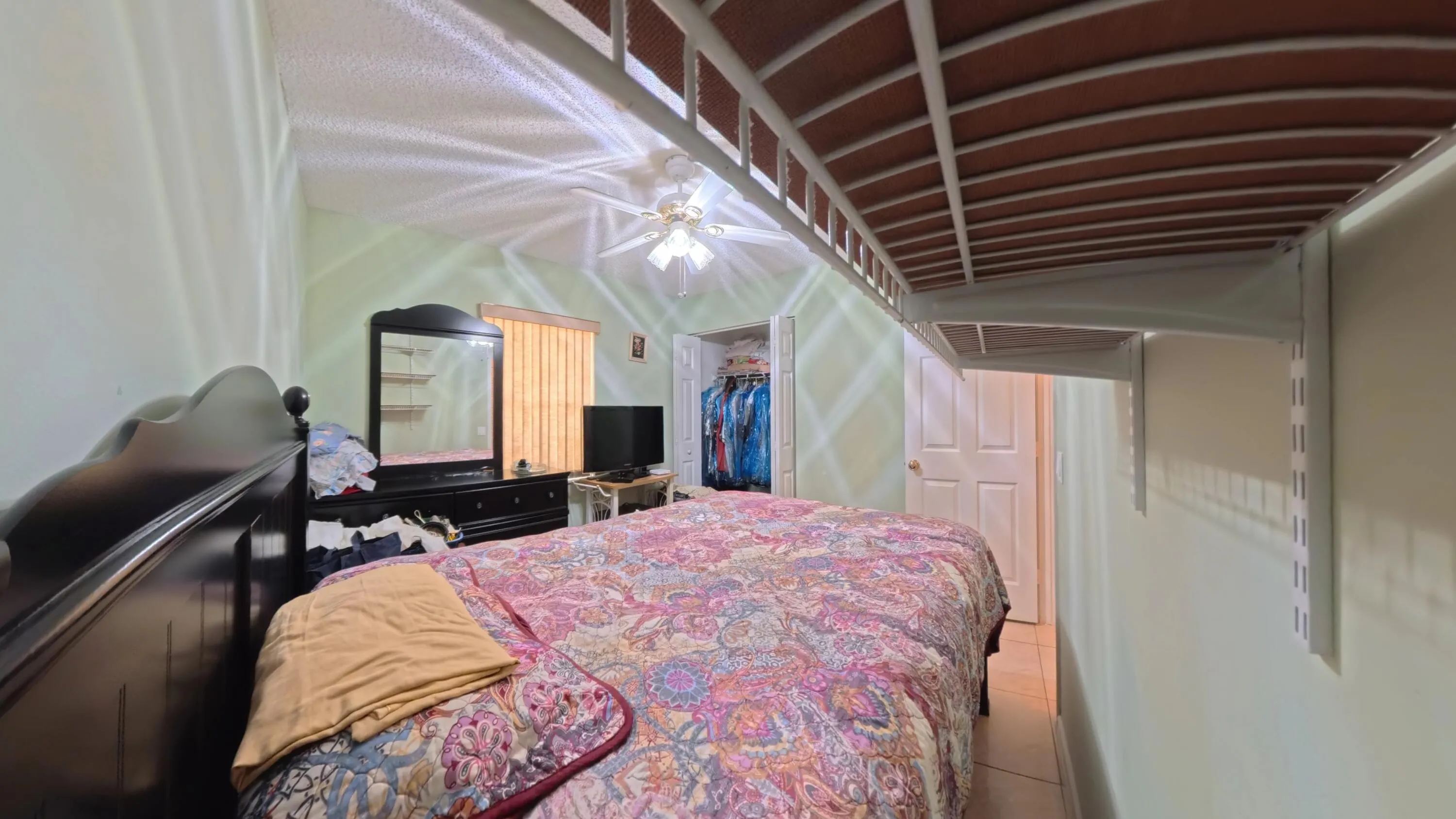 Second bedroom