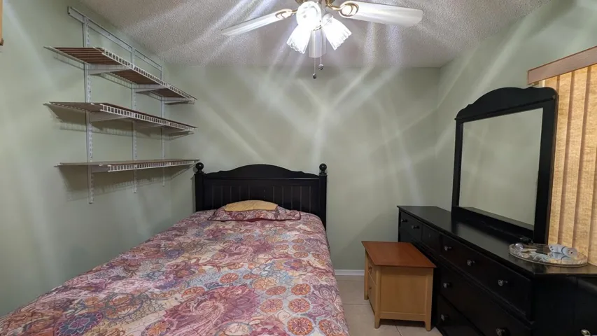 Second bedroom
