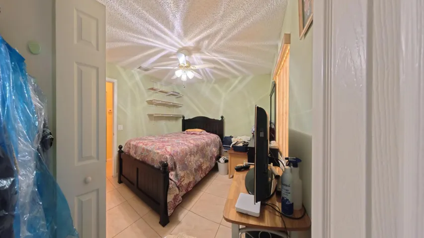 Second bedroom
