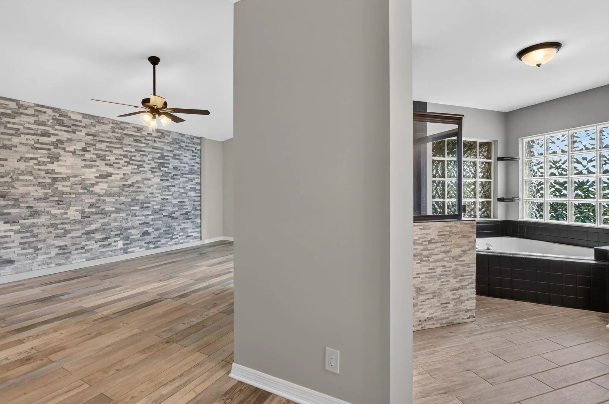 Primary suite