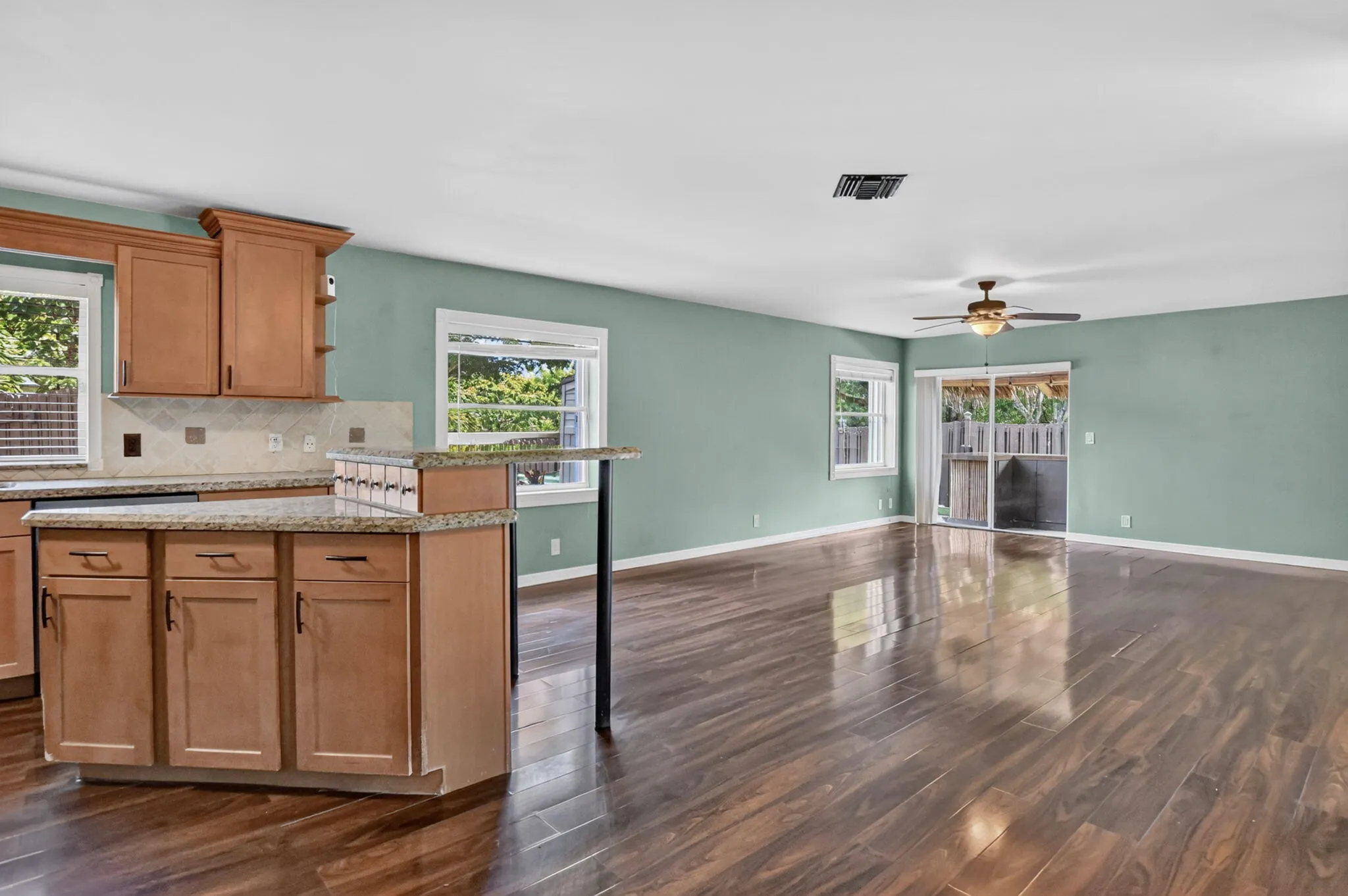 Kitchen island