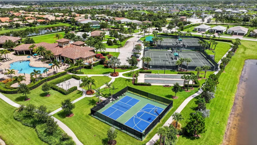 Clubhouse and Amenities
