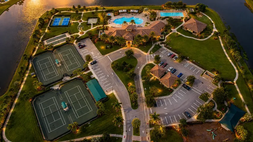Veranda Gardens clubhouse drone