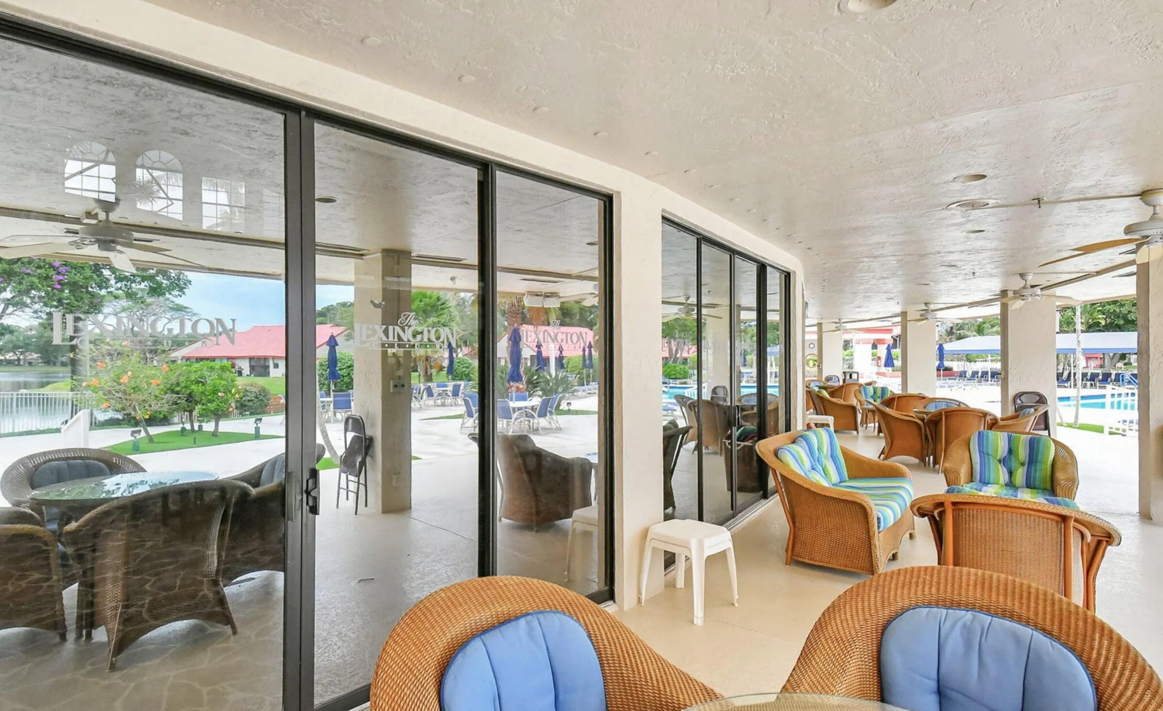 Pool Veranda