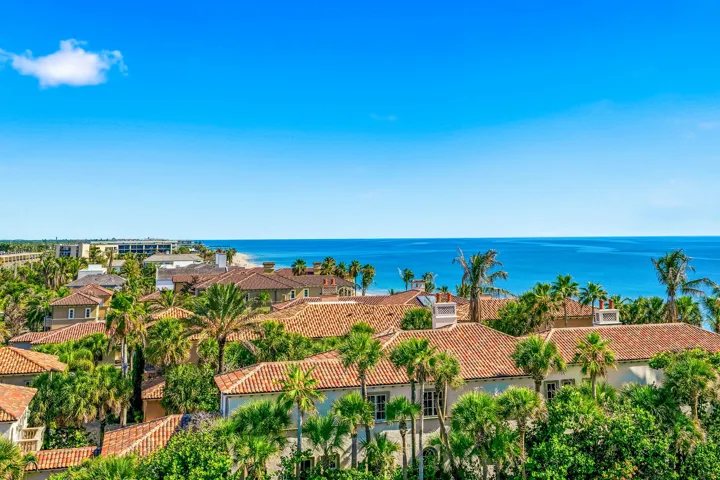 3554 Ocean Drive South - 702-422
