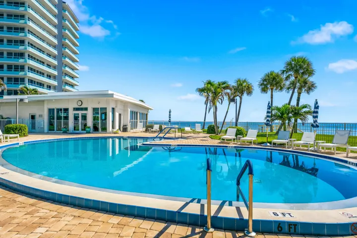 3554 Ocean Drive South - 702-462