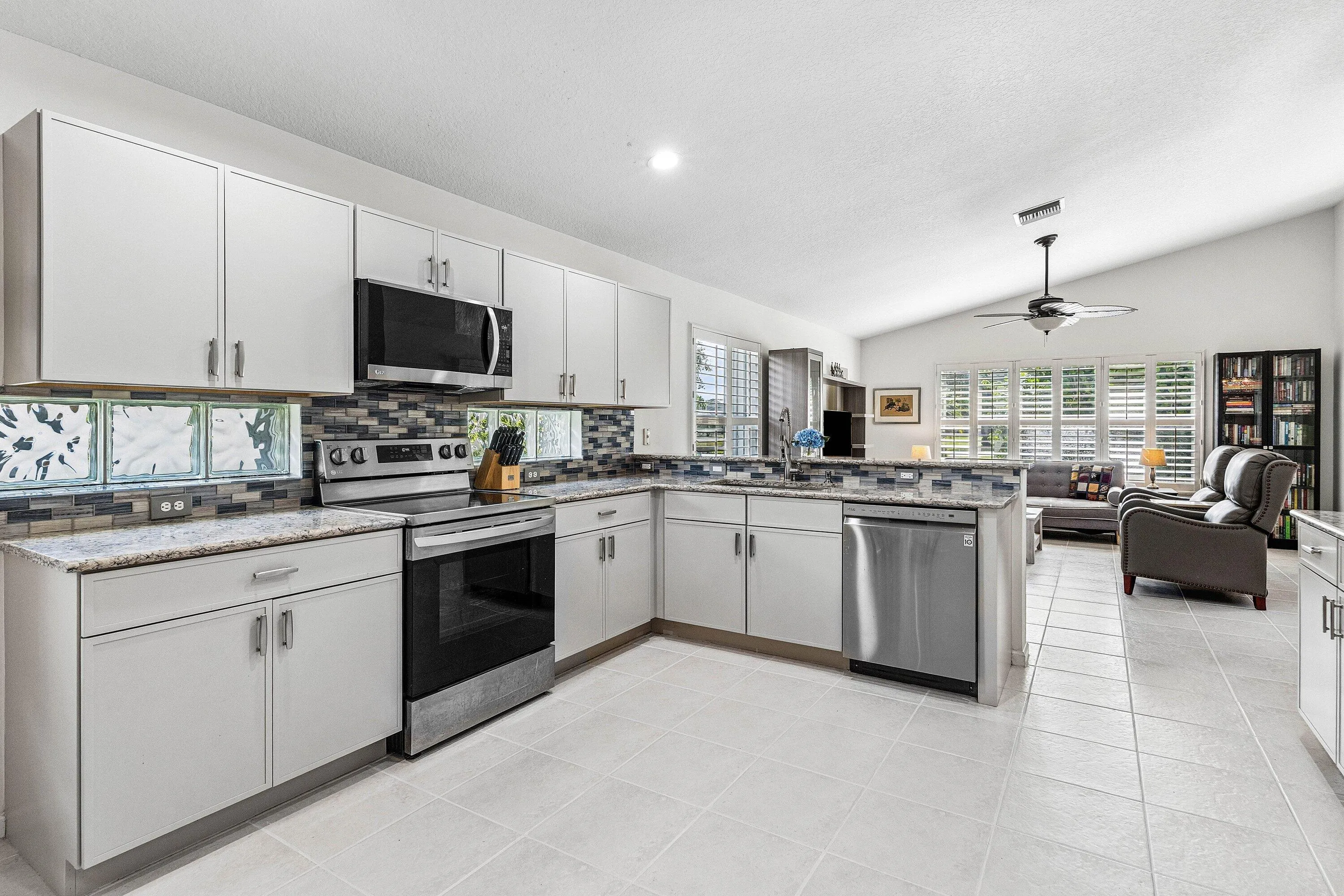 Gourmet Kitchen