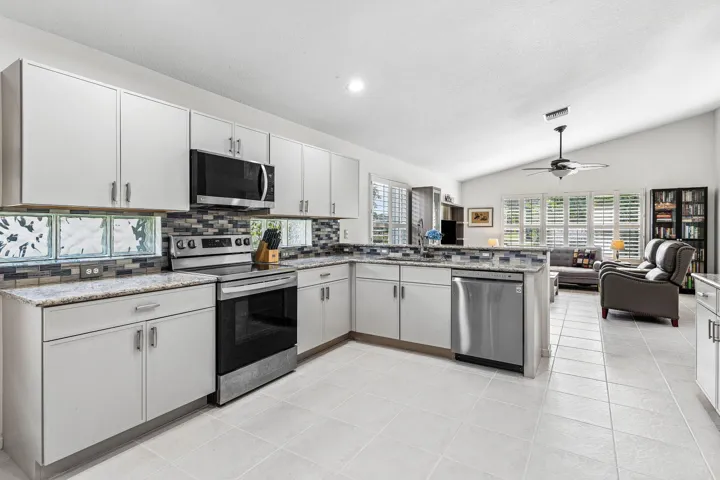 Gourmet Kitchen