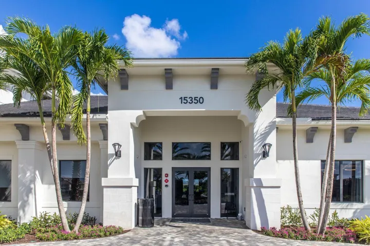 FRONT ENTRANCE OF CLUBHOUSE