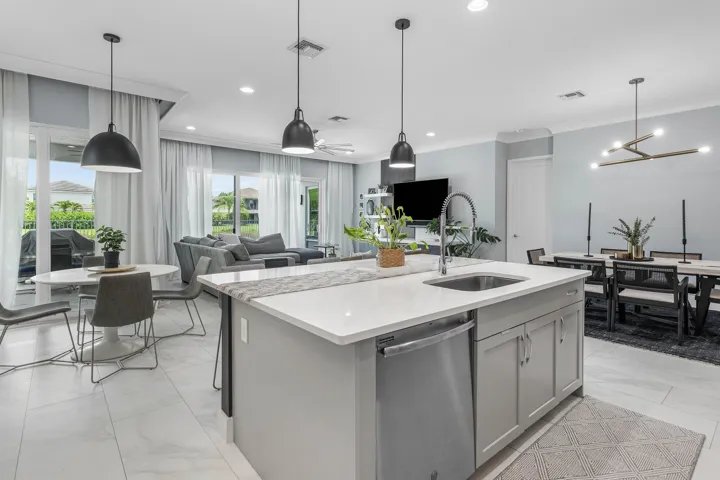 Breakfast Bar