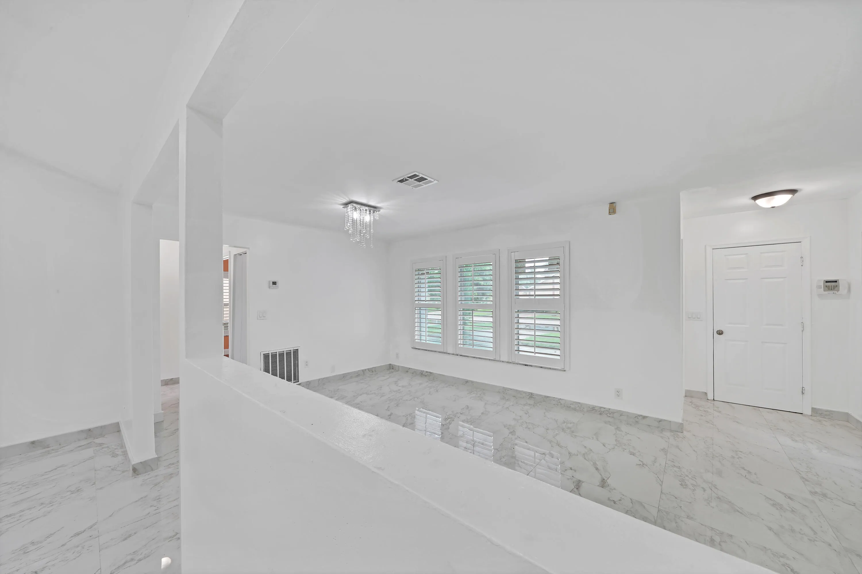Living Area (2)
