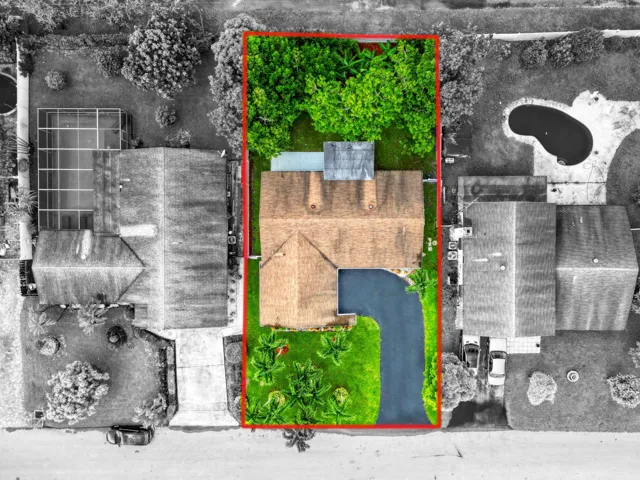 17 Aerial View 724 Ave Chaumont, Delray