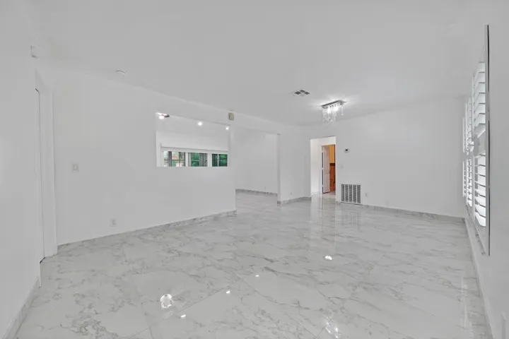 Entrance Views (4)