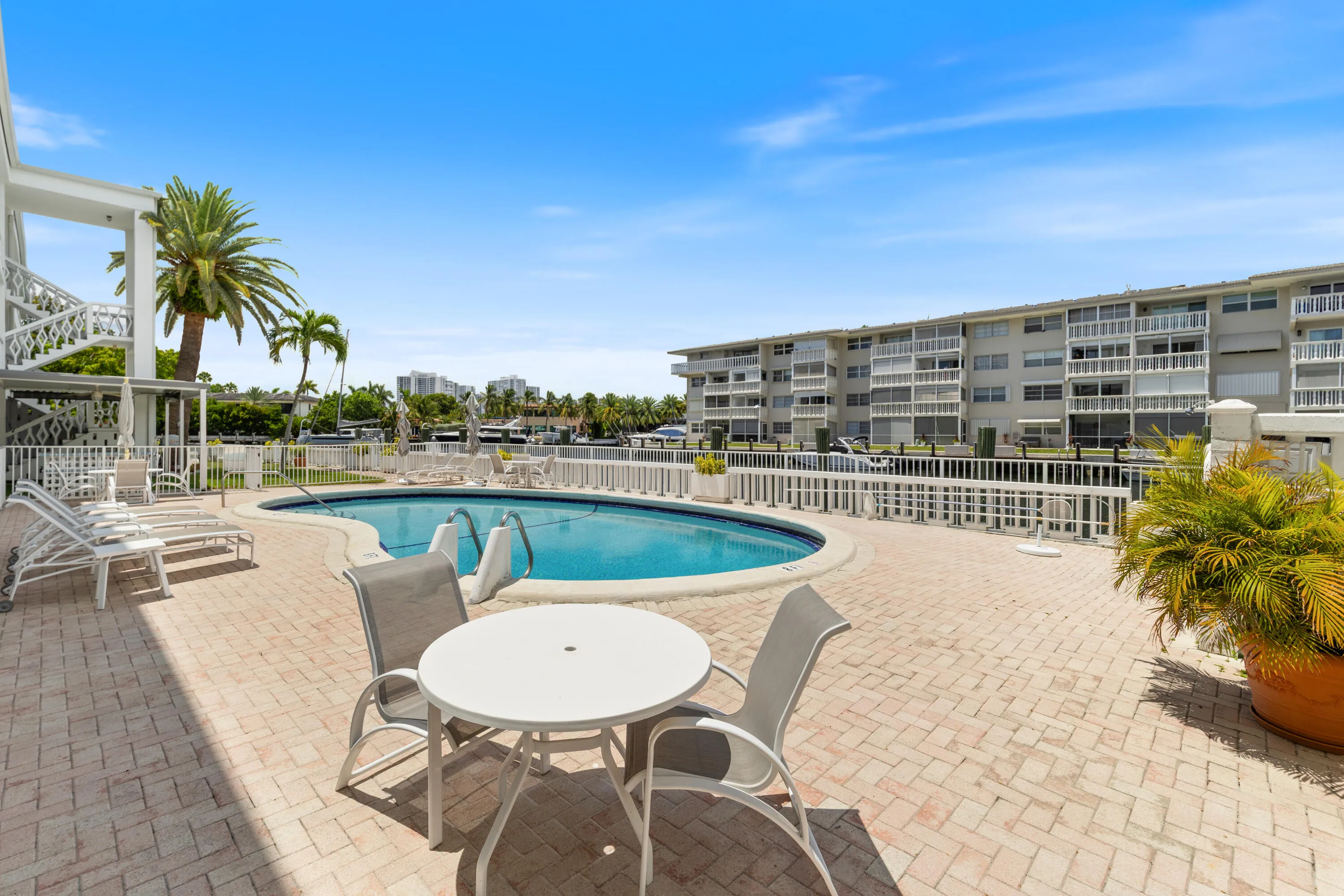 30-419 Golden Isles Drive Unit 210 Halle