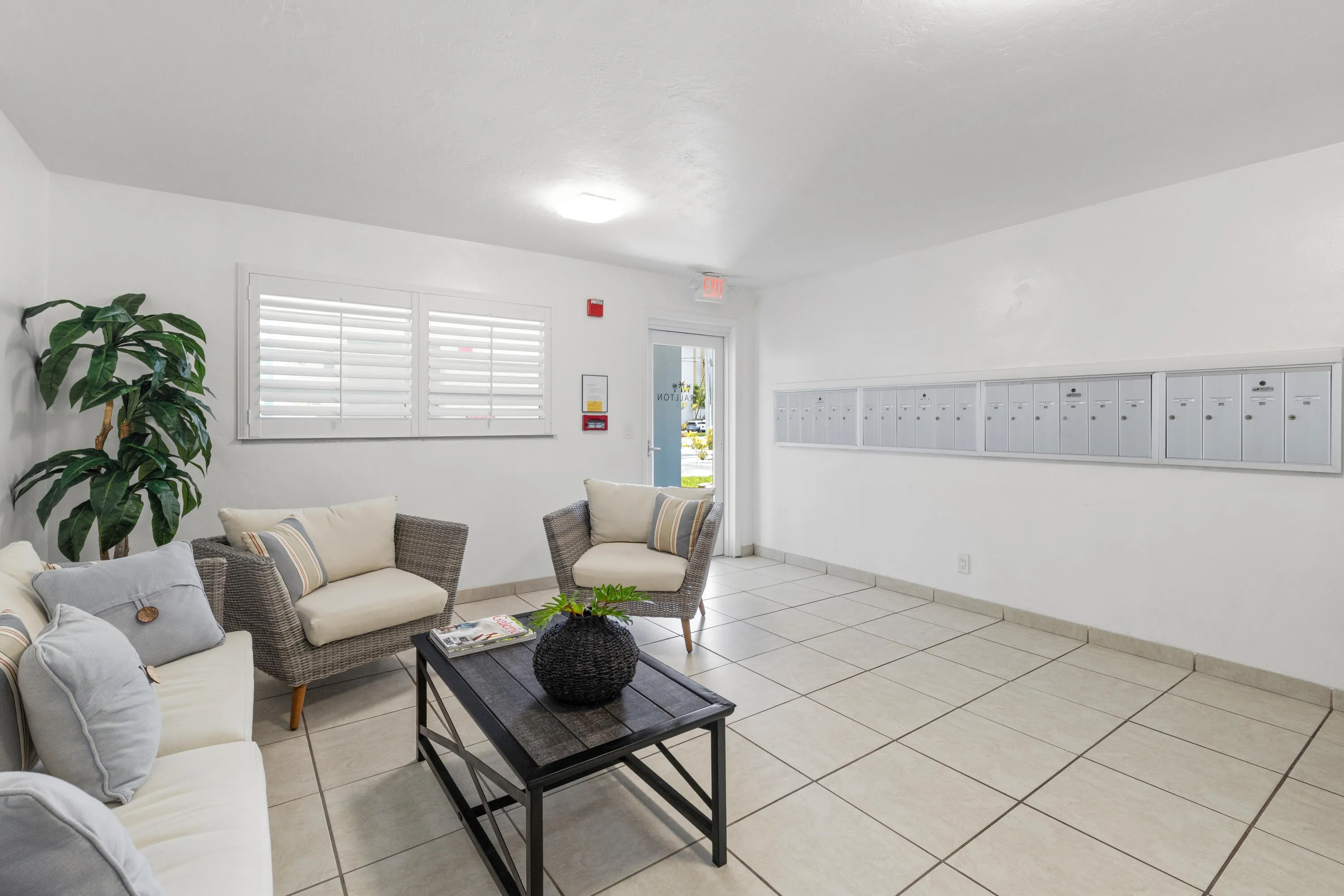 26-419 Golden Isles Drive Unit 210 Halle