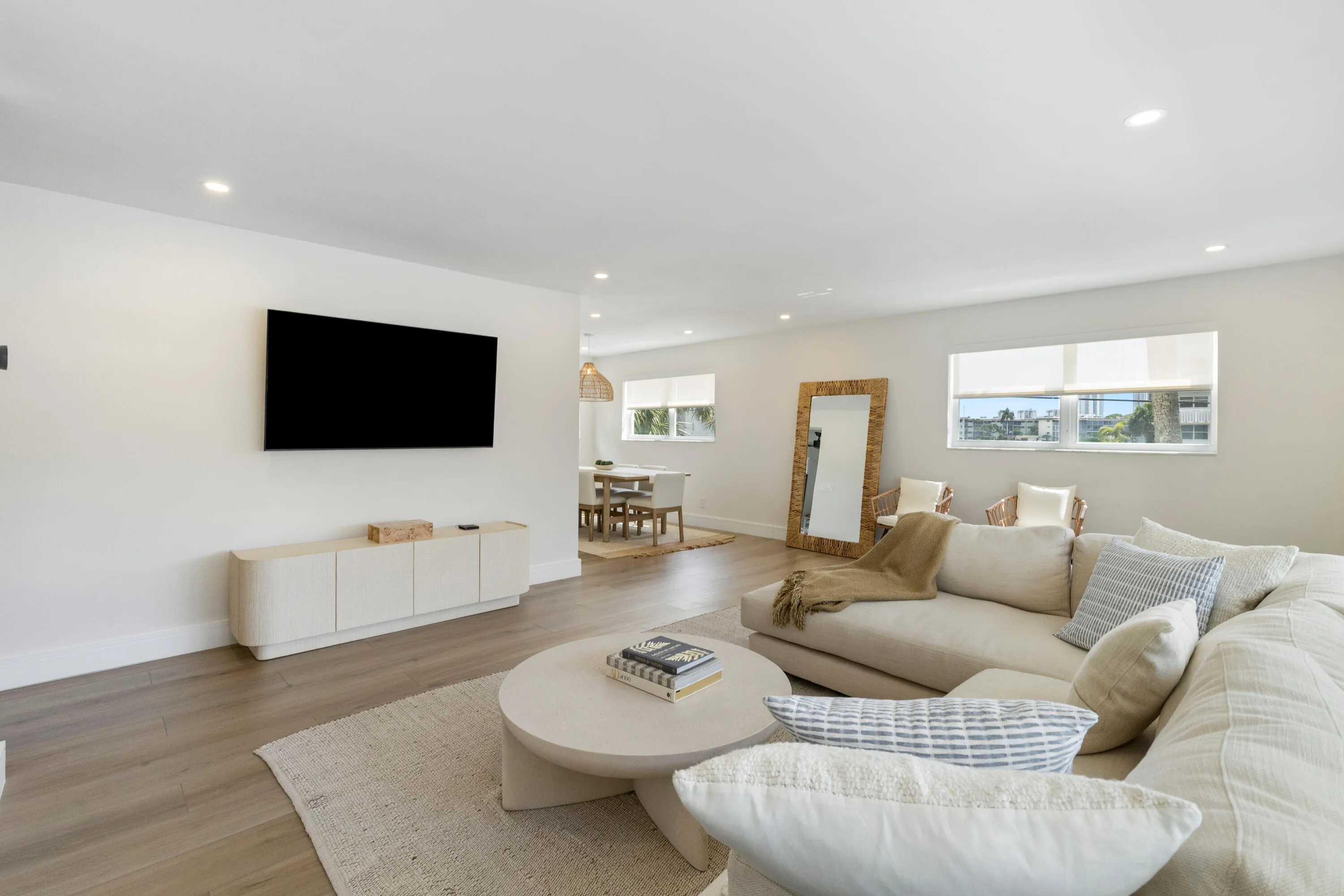 07-419 Golden Isles Drive Unit 210 Halle