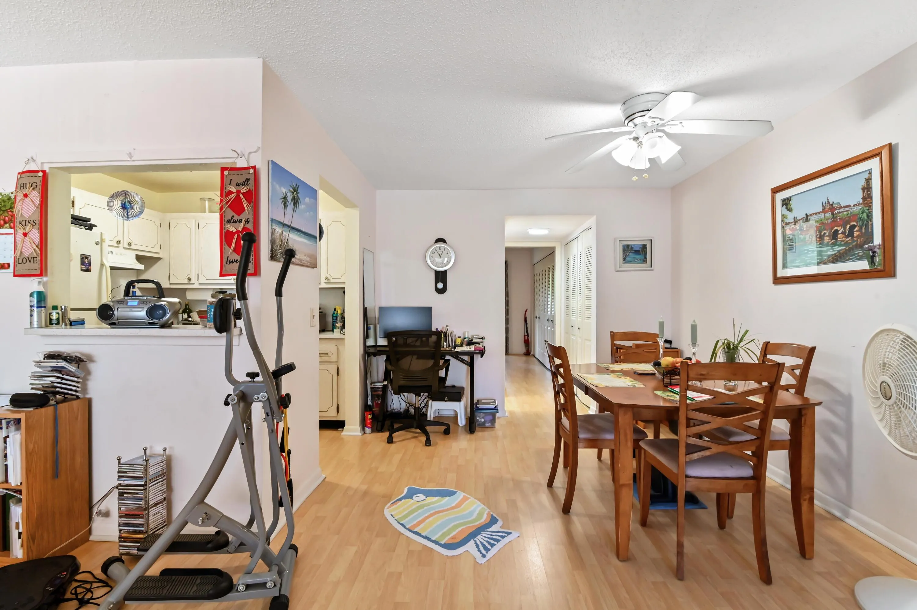 09 dining area 01
